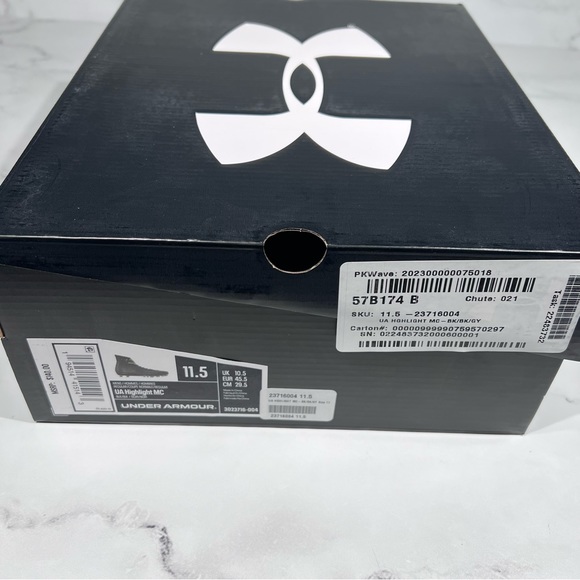 Under Armor Highlight MC Black Football Cleats main image 12